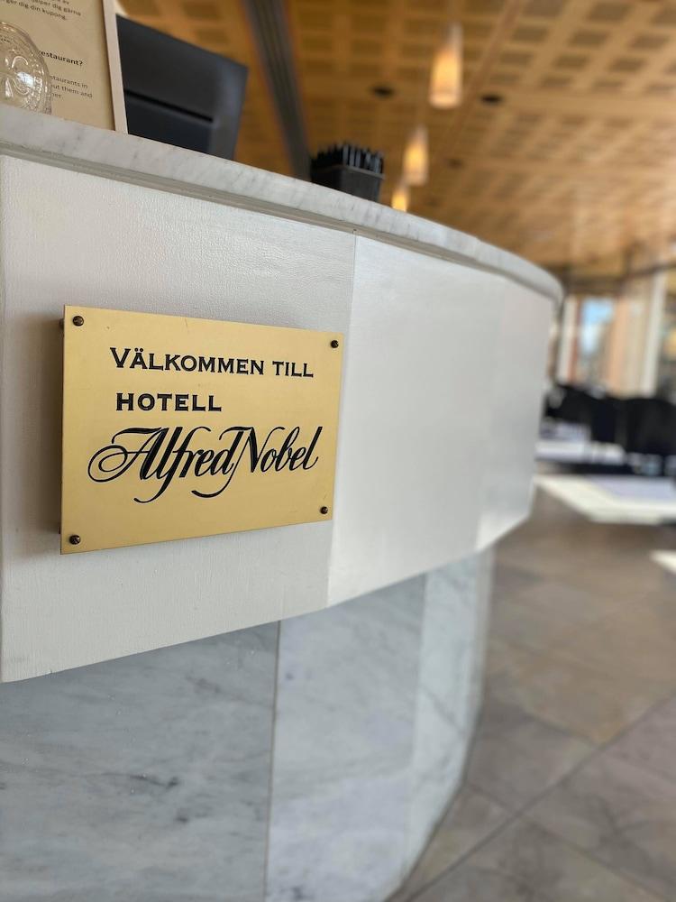 Alfred Nobel